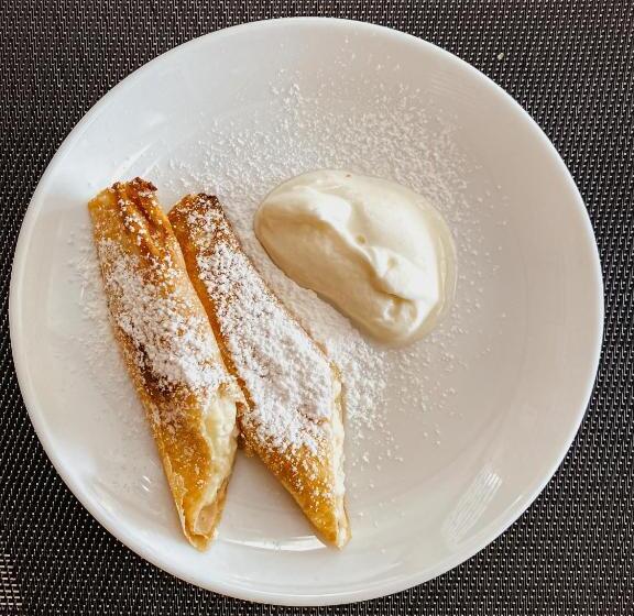 Отель Royal Yablunytsya