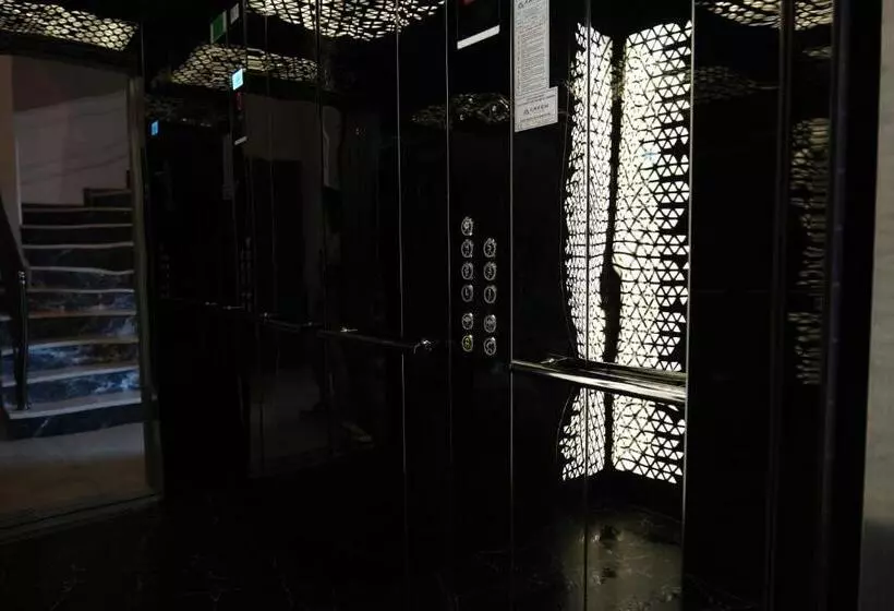 Loft Plus Hotel S