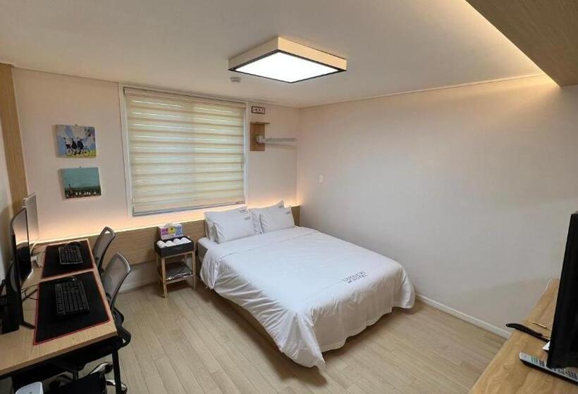 Motel Tongyeong  Chosun