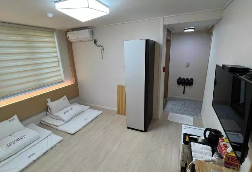 Motelli Tongyeong  Chosun