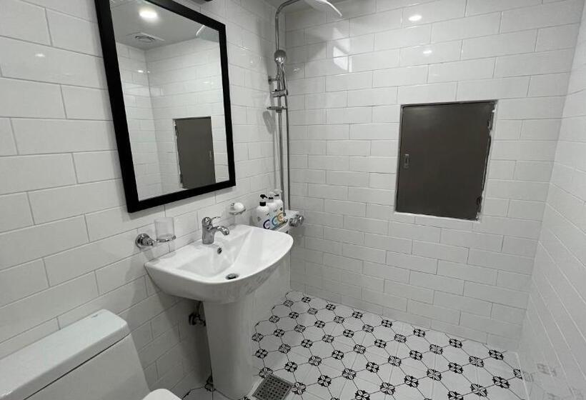 Motel Tongyeong  Chosun