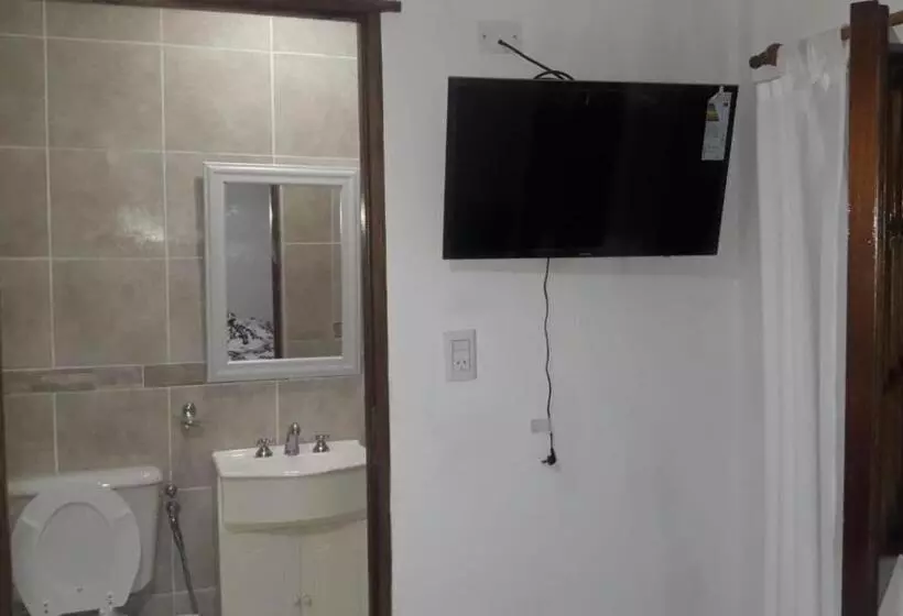 Majatalo Alojamiento Guemes