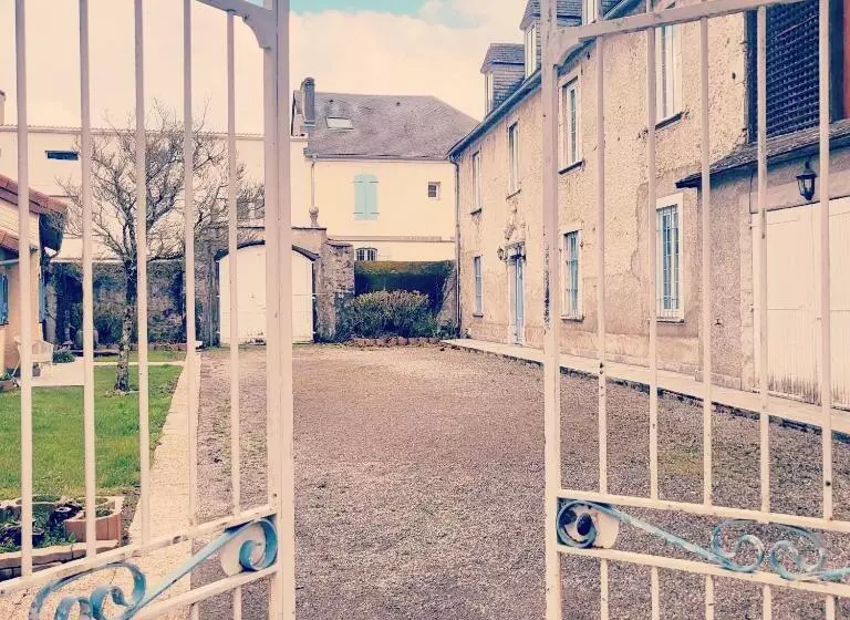 Majatalo Maison Des 4 Vallées