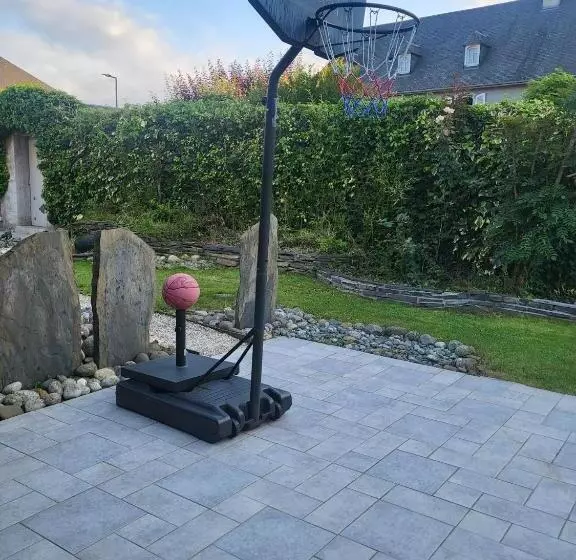 Majatalo Maison Des 4 Vallées