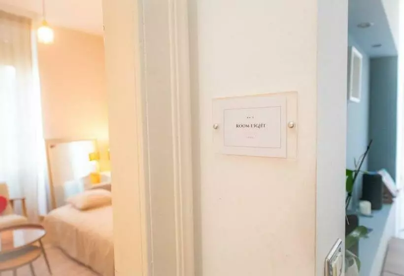 Majatalo Room Eight   Your Space In The City