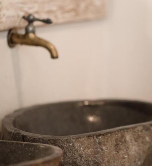 הוסטל Lala Salama Backpacker