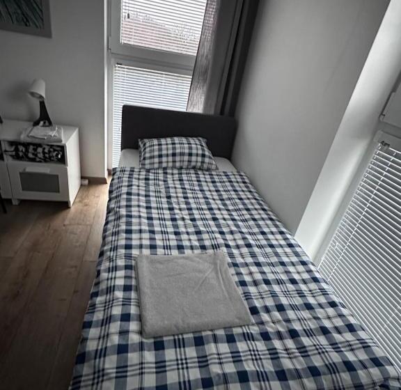 Общежитие Pruszkowskie Mieszkanko