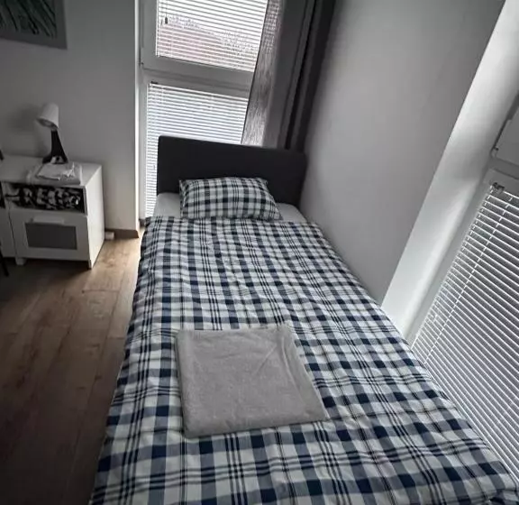 Retkeilymaja Pruszkowskie Mieszkanko