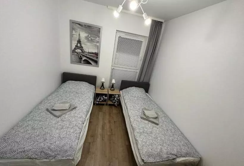 Retkeilymaja Pruszkowskie Mieszkanko