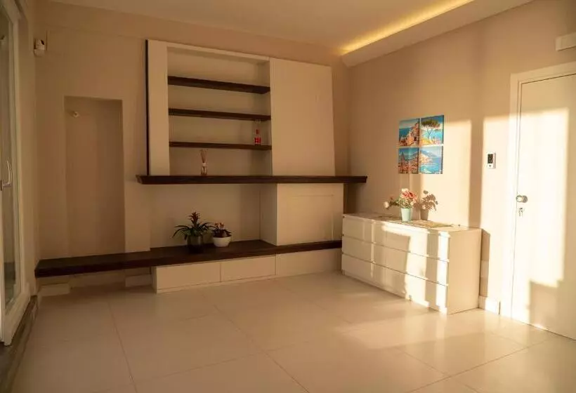 تختخواب و صبحانه Belvedere Sea Suite