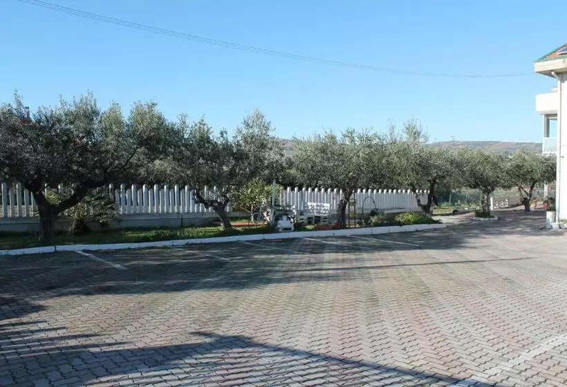 Aamiaismajoitus (B&B) Colline Del Sole