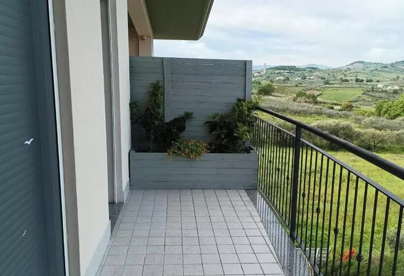 Aamiaismajoitus (B&B) Colline Del Sole