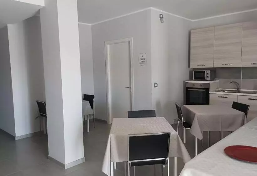 Aamiaismajoitus (B&B) Colline Del Sole