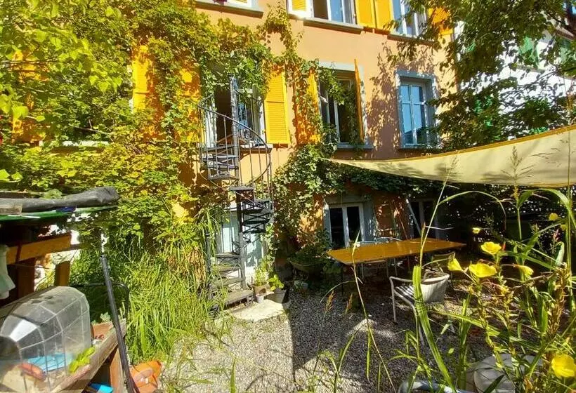 ベッドアンドブレックファースト Petite Auberge An Der Schüss