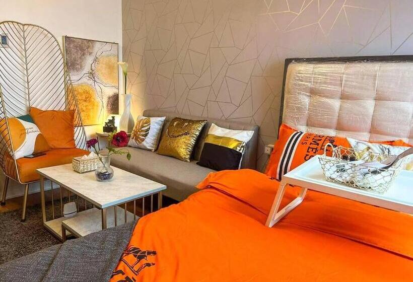 Cozy Studio Unit At Sun Residences