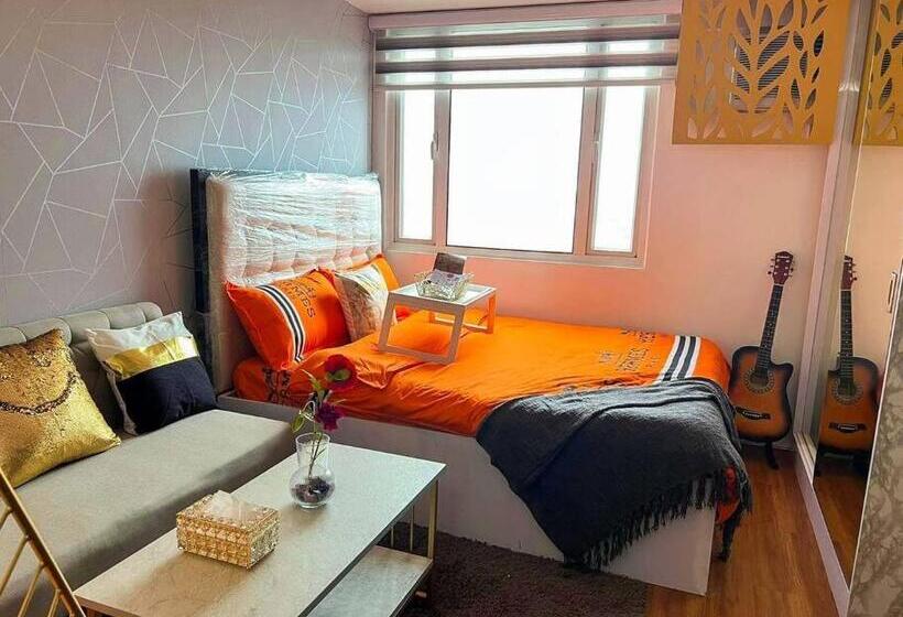 Cozy Studio Unit At Sun Residences