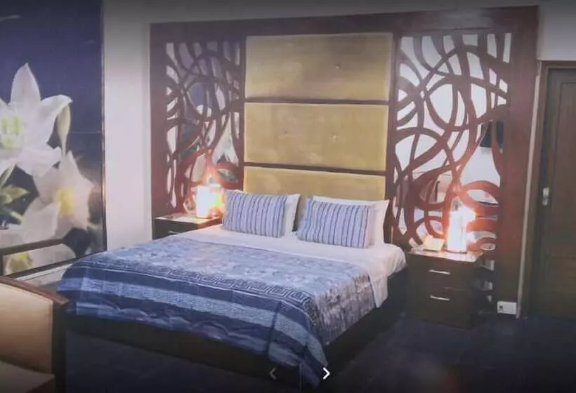 هتل 7 S Even Guest House