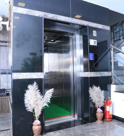 Hotell Christian Guest House