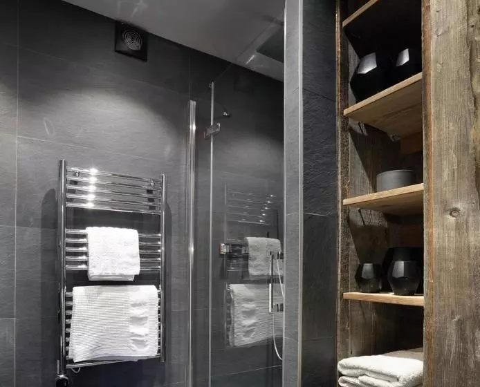 カプセルホテル Studio Megève Centre