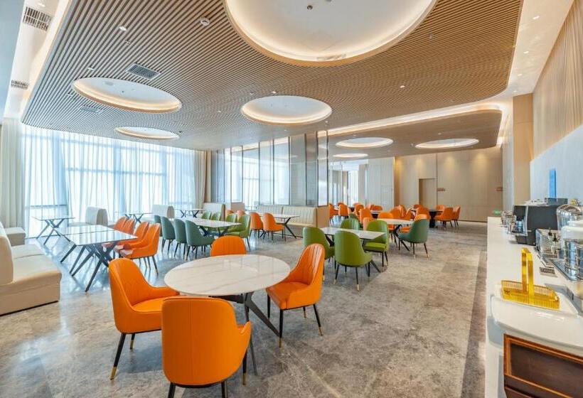 Отель Holiday Inn Express Suzhou Luzhi, An Ihg