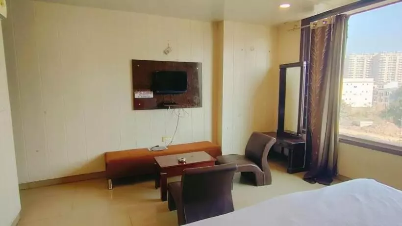 Hôtel Kuber 7