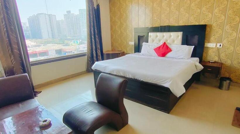 בית מלון כפרי Kuber 7