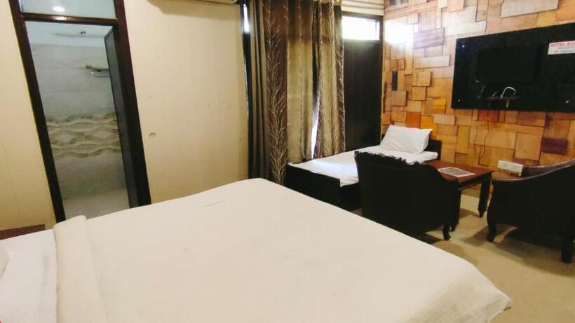 בית מלון כפרי Kuber 7