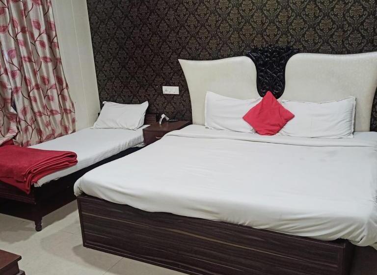 בית מלון כפרי Kuber 7