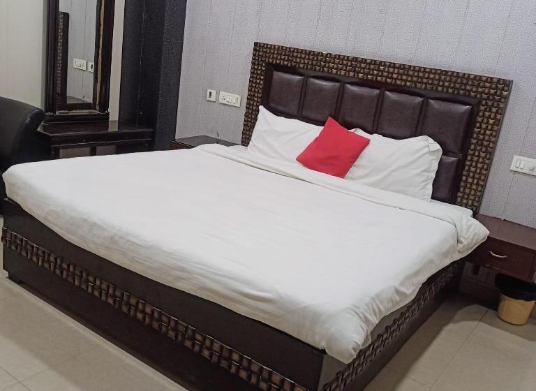 בית מלון כפרי Kuber 7