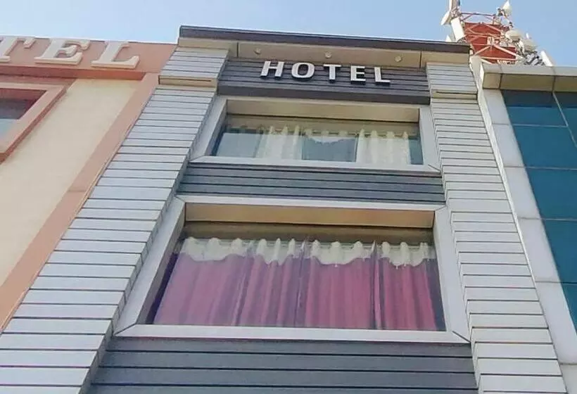 Hôtel Kuber 7