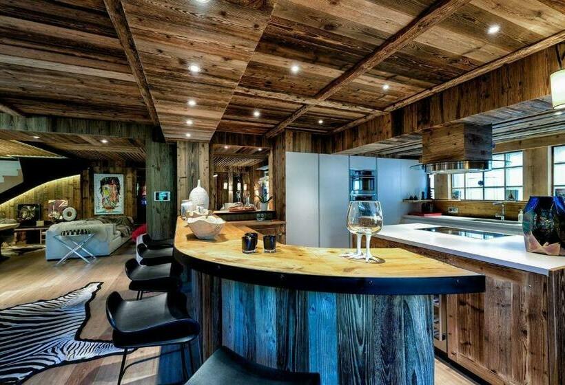 Hotel Nice View And Only The Rush Of The River Below To Lull You To Sleep