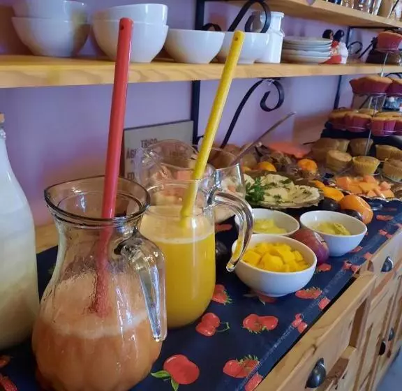 Hotelli Pousada Tons Da Mantiqueira