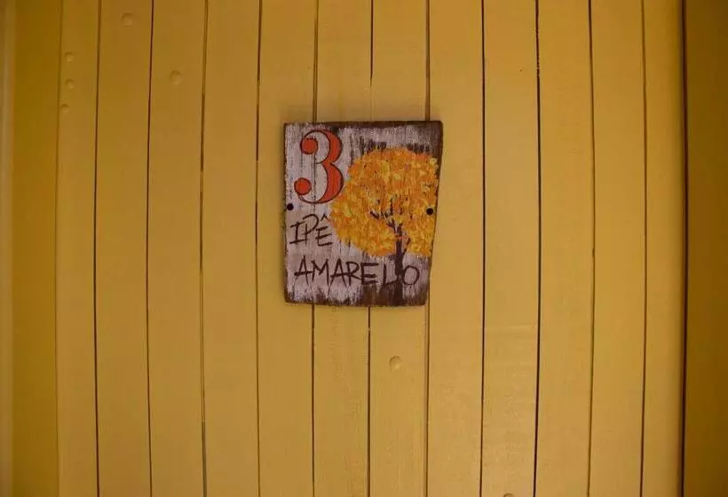 Hotelli Pousada Tons Da Mantiqueira