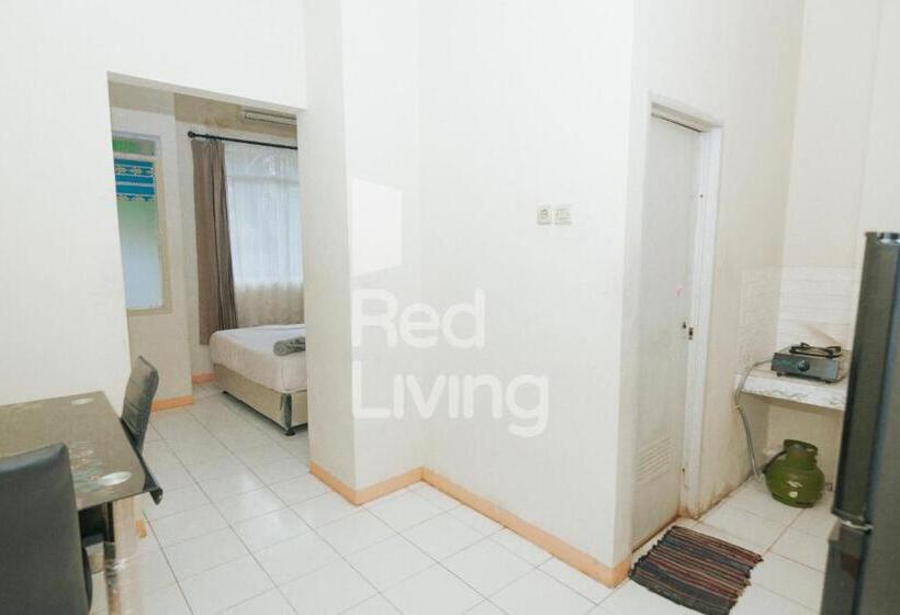 فندق Redliving Apartemen Emerald Hill Sr Rooms Tower Green