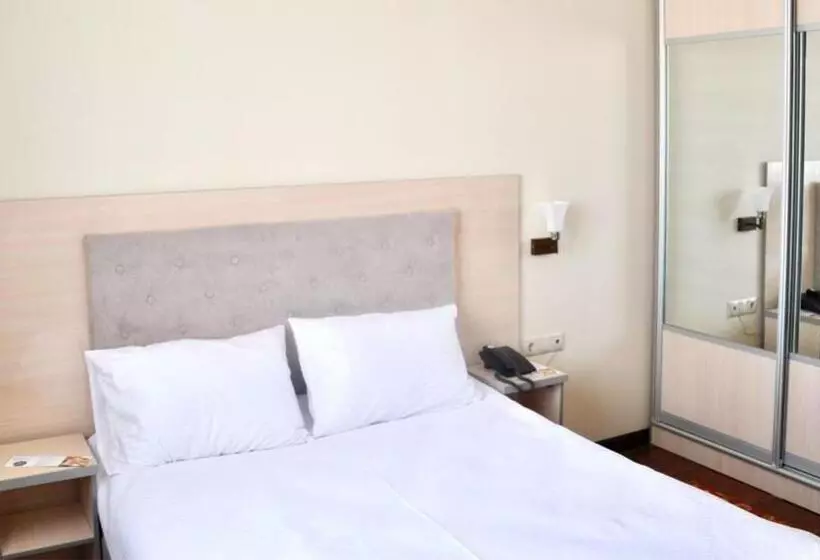 هتل Reikartz Sunkar Atyrau