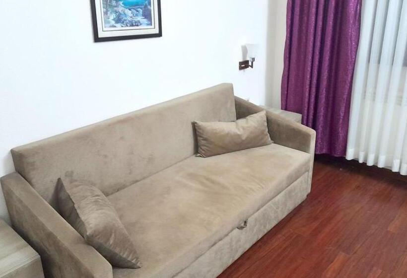 هتل Reikartz Sunkar Atyrau