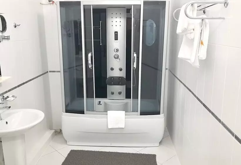 هتل Reikartz Sunkar Atyrau