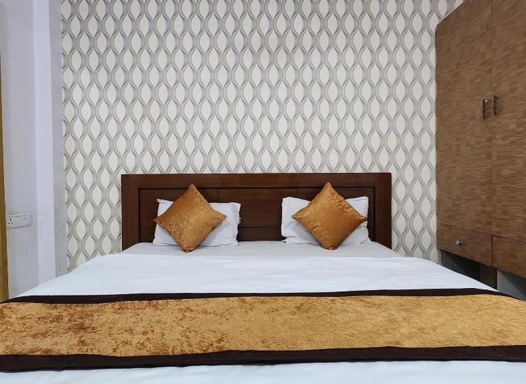 Отель Royal Afghan