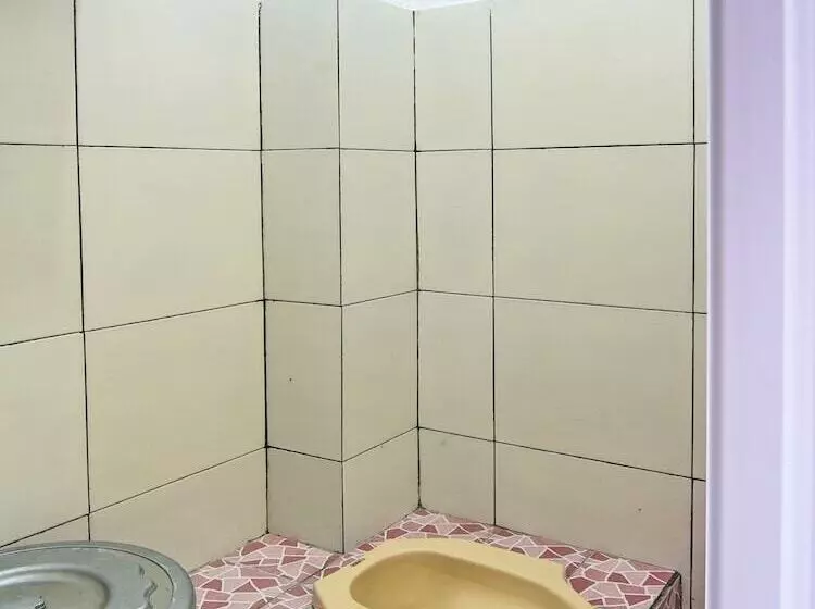 Hotelli Spot On 91995 Cvictory Inn