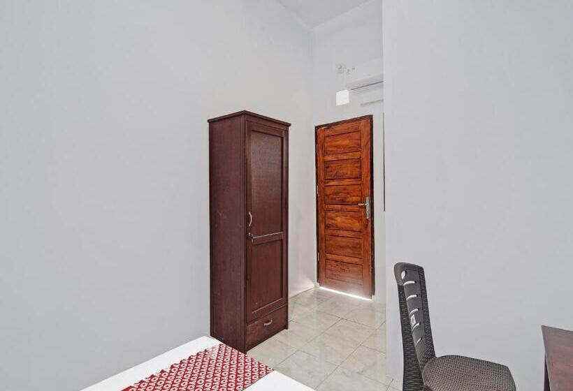 Отель Spot On 91995 Cvictory Inn