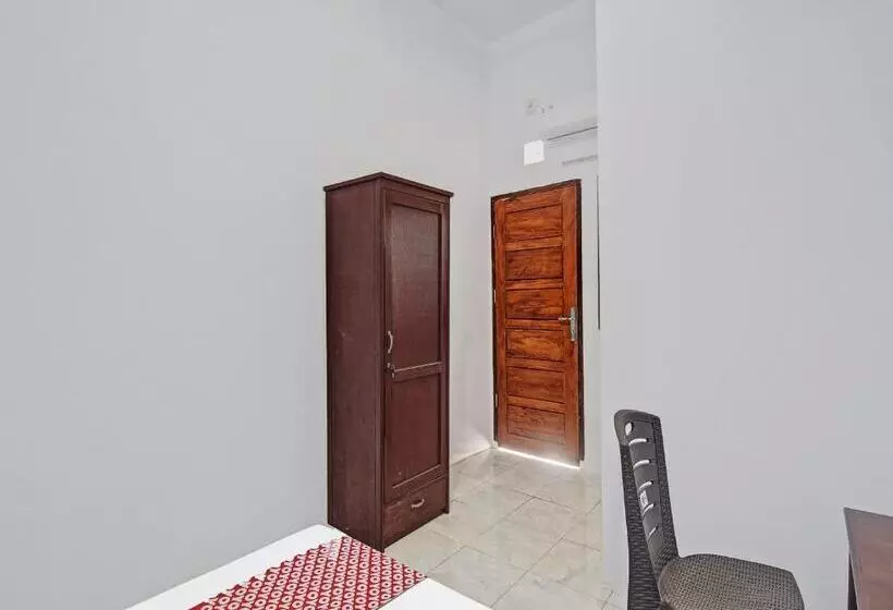 Hotelli Spot On 91995 Cvictory Inn