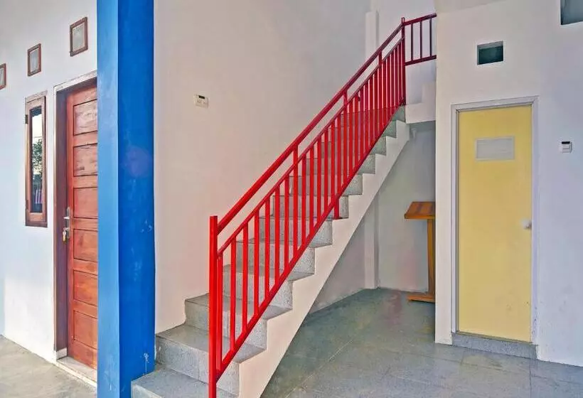 Hotelli Spot On 91995 Cvictory Inn