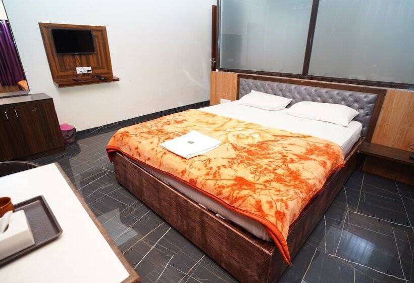 酒店 The Royal Heaven Resort