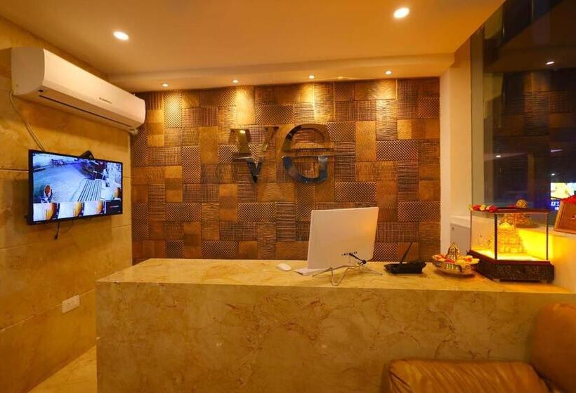 فندق Vijaya Grand