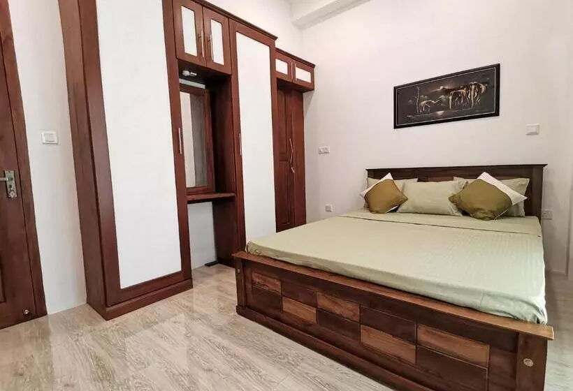 هتل Y Villa Residencies