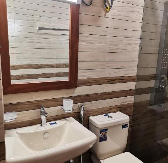 فندق Y Villa Residencies