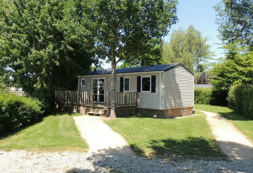 منتجع Village De Gîtes De La Chesnaie