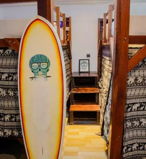 ユースホステル Surf & Party Weligama