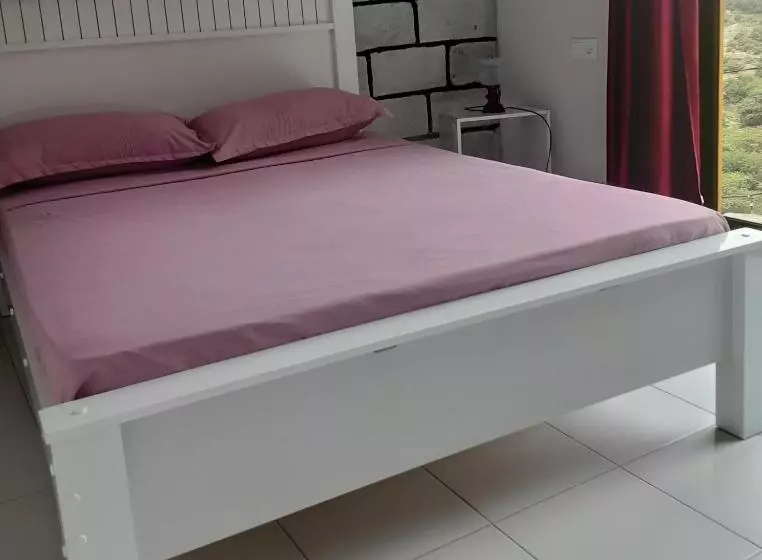 تختخواب و صبحانه Casa Familiar Pôr Do Sol