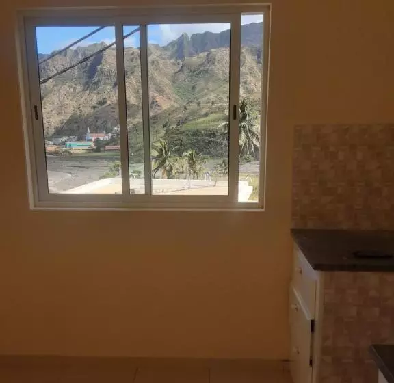 تختخواب و صبحانه Casa Familiar Pôr Do Sol